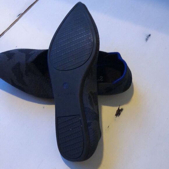 Rothy’s Black and Grey Leopard Pattern. - Picture 9 of 10